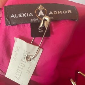 Alexia Admor pink brocade fit and flare small